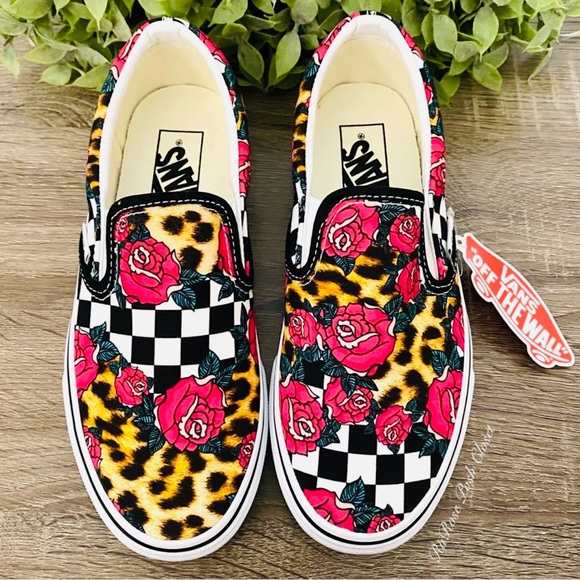 NWT Vans Rose / Animal Checker Slip On - Picture 3 of 8